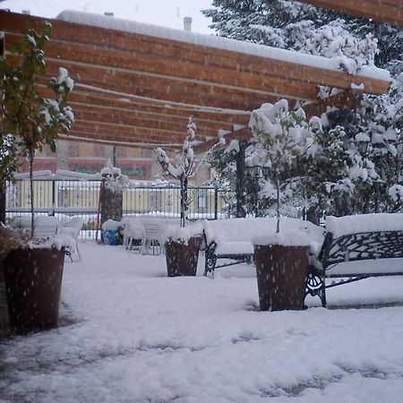 Hostal Vall D'Aneu By Arcas & Sambola เอสเตร์รี ดาเนว ภายนอก รูปภาพ
