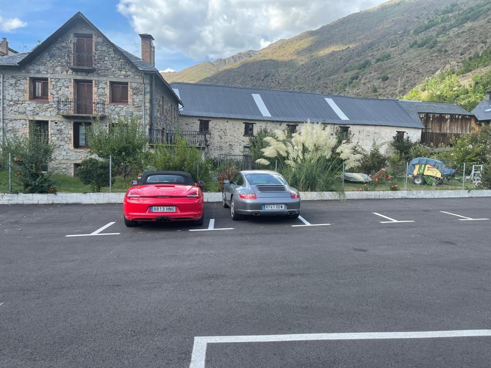 Hostal Vall D'Aneu By Arcas & Sambola เอสเตร์รี ดาเนว ภายนอก รูปภาพ